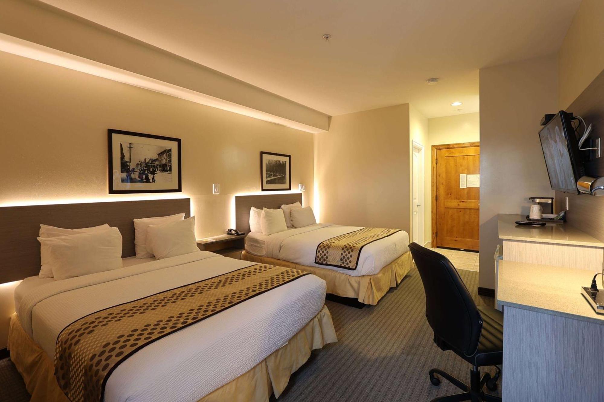 Days Inn By Wyndham Surrey Exteriér fotografie